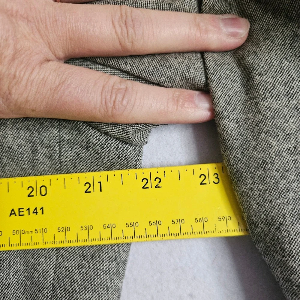 Hugo Boss Grey Virgin Wool Blazer 42R Made in Germany Tataglia Chicago SportCoat